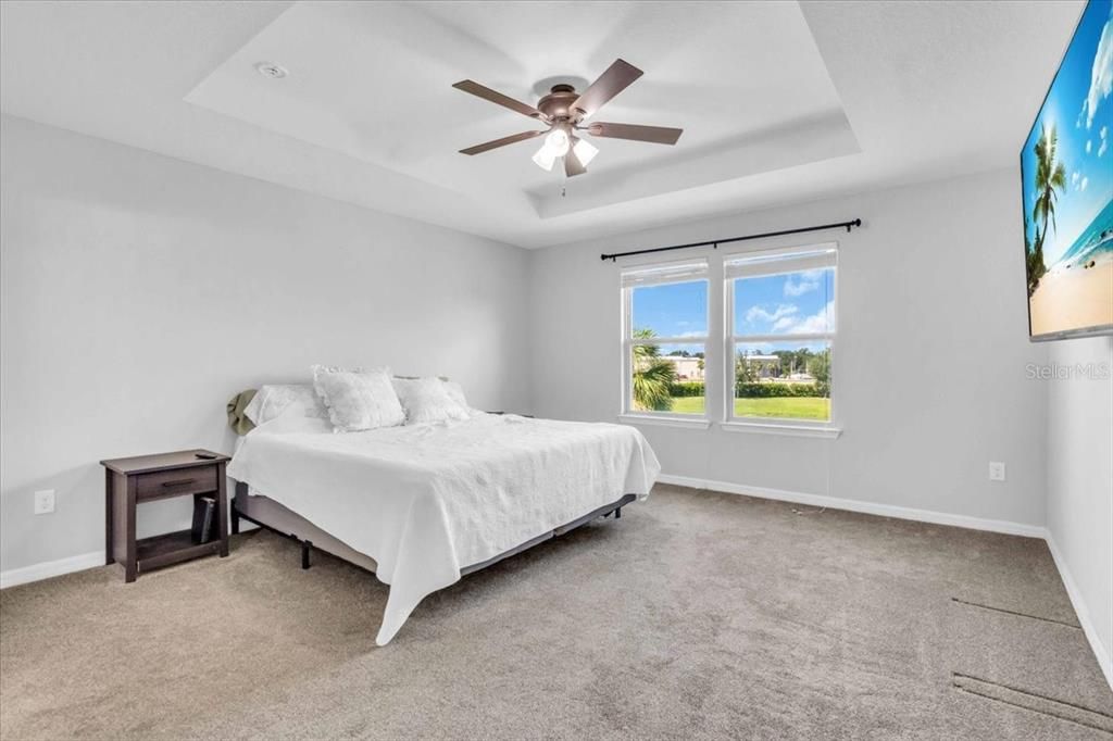 For Sale: $428,000 (3 beds, 2 baths, 2518 Square Feet)