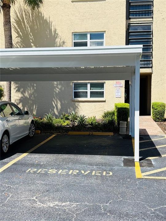 待售: $89,900 (1 贝兹, 1 浴室, 630 平方英尺)