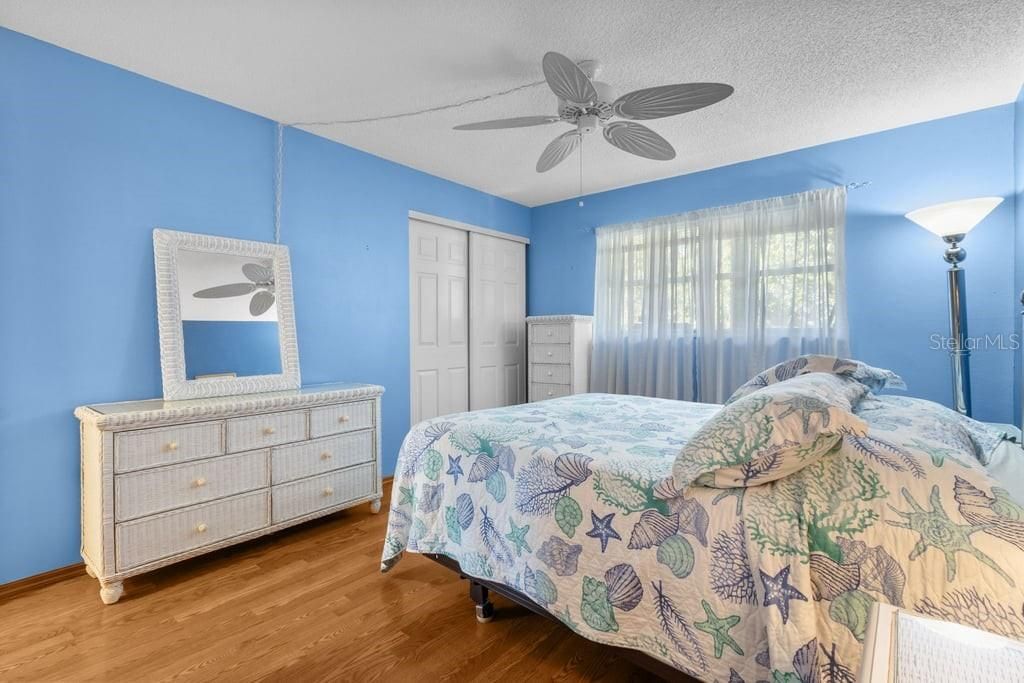 待售: $89,900 (1 贝兹, 1 浴室, 630 平方英尺)