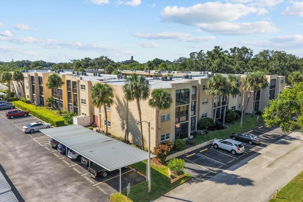 待售: $89,900 (1 贝兹, 1 浴室, 630 平方英尺)