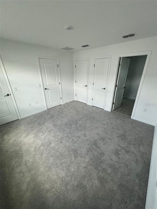 合同活跃: $1,690 (2 贝兹, 2 浴室, 1567 平方英尺)