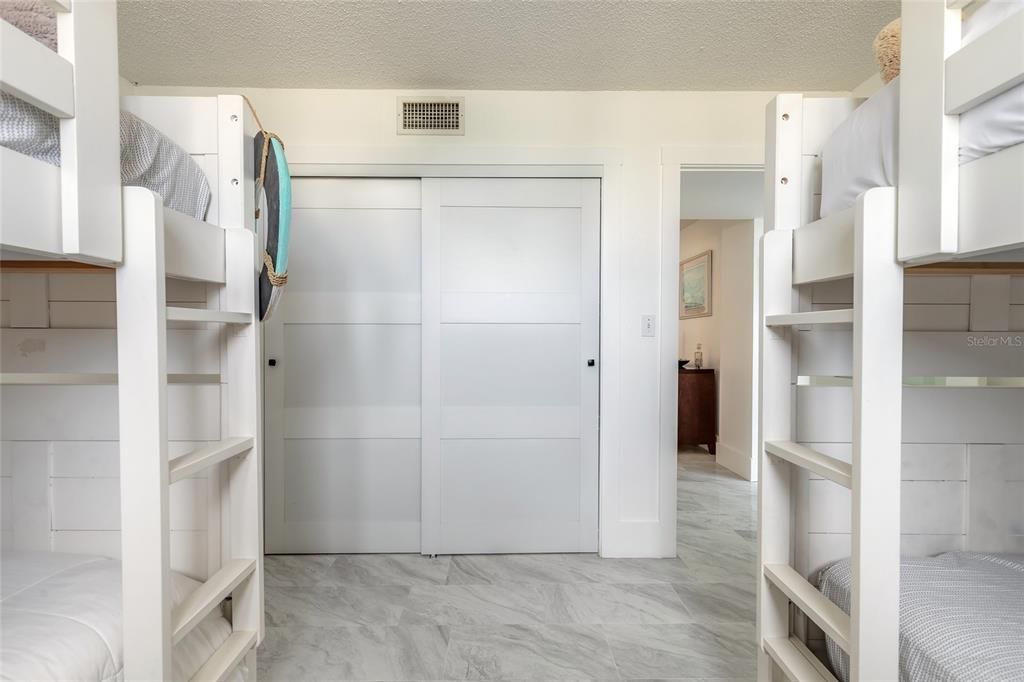 待售: $625,000 (3 贝兹, 2 浴室, 1735 平方英尺)