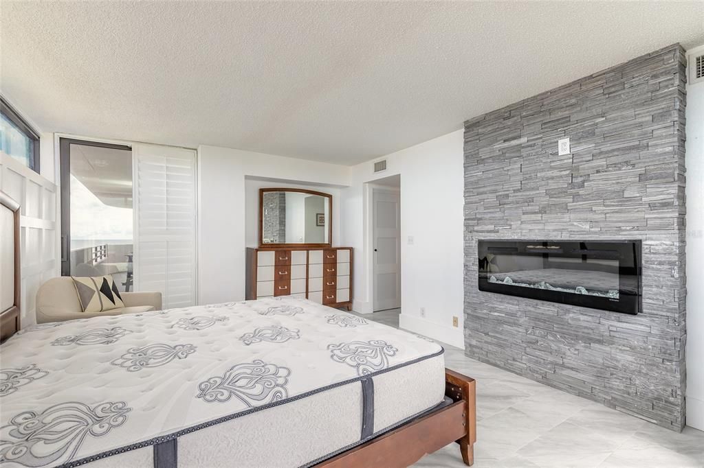 待售: $625,000 (3 贝兹, 2 浴室, 1735 平方英尺)