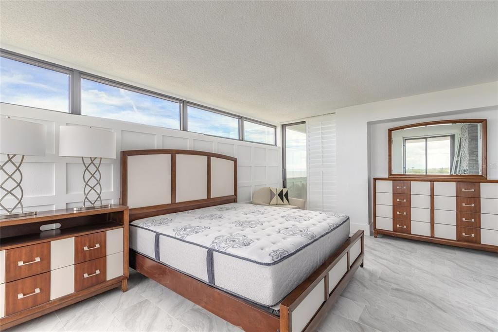 待售: $625,000 (3 贝兹, 2 浴室, 1735 平方英尺)