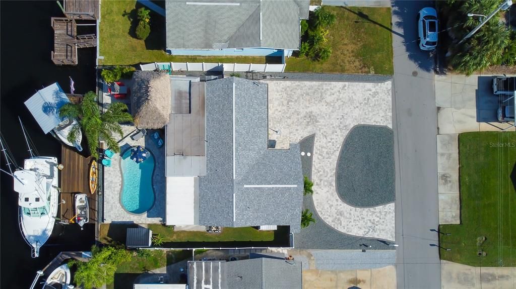 Под контрактом: $529,000 (2 спален, 2 ванн, 1597 Квадратных фут)