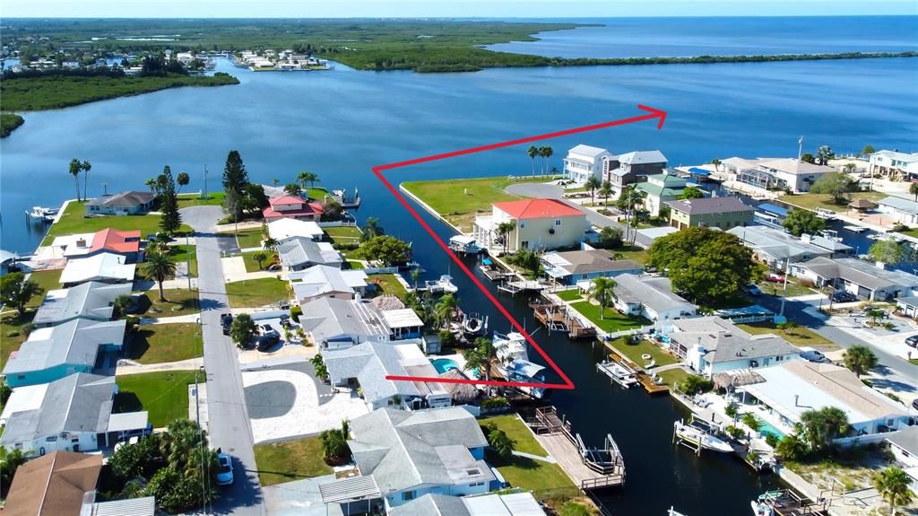 Под контрактом: $529,000 (2 спален, 2 ванн, 1597 Квадратных фут)