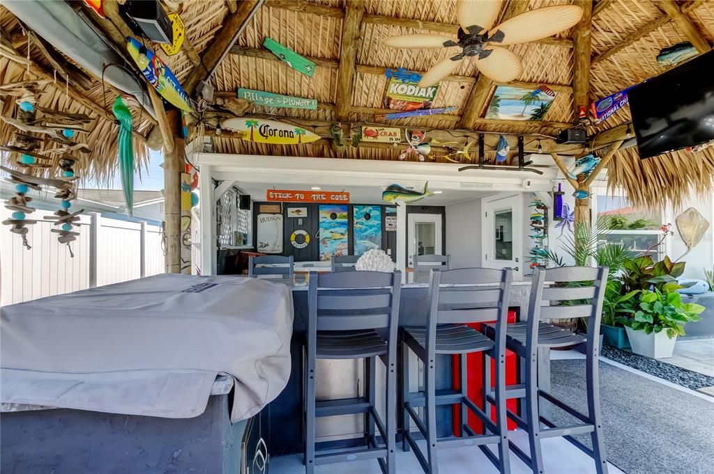 Под контрактом: $529,000 (2 спален, 2 ванн, 1597 Квадратных фут)