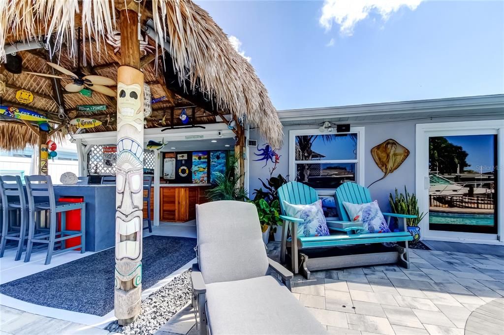 Под контрактом: $529,000 (2 спален, 2 ванн, 1597 Квадратных фут)