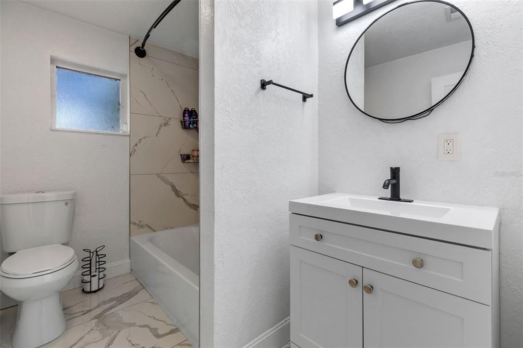 待售: $276,000 (3 贝兹, 2 浴室, 1199 平方英尺)