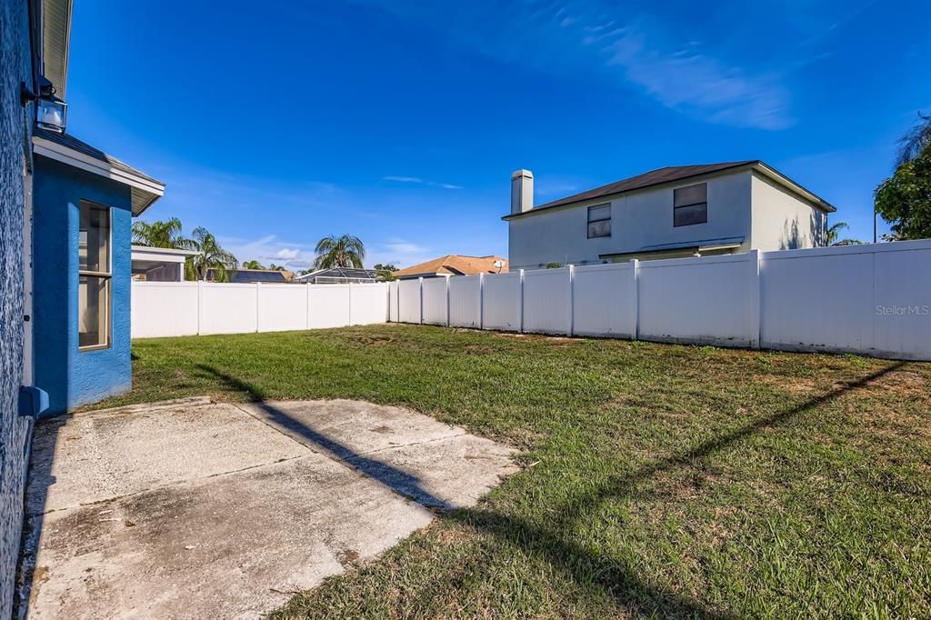 На продажу: $595,000 (4 спален, 2 ванн, 2282 Квадратных фут)