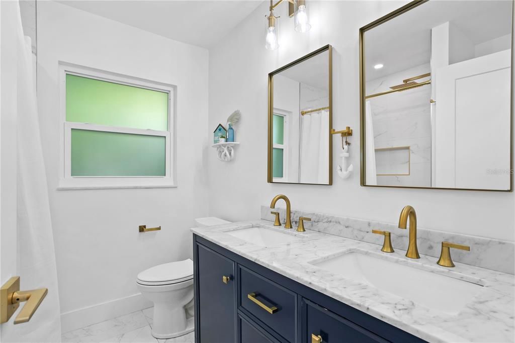 待售: $1,390,000 (4 贝兹, 2 浴室, 1703 平方英尺)