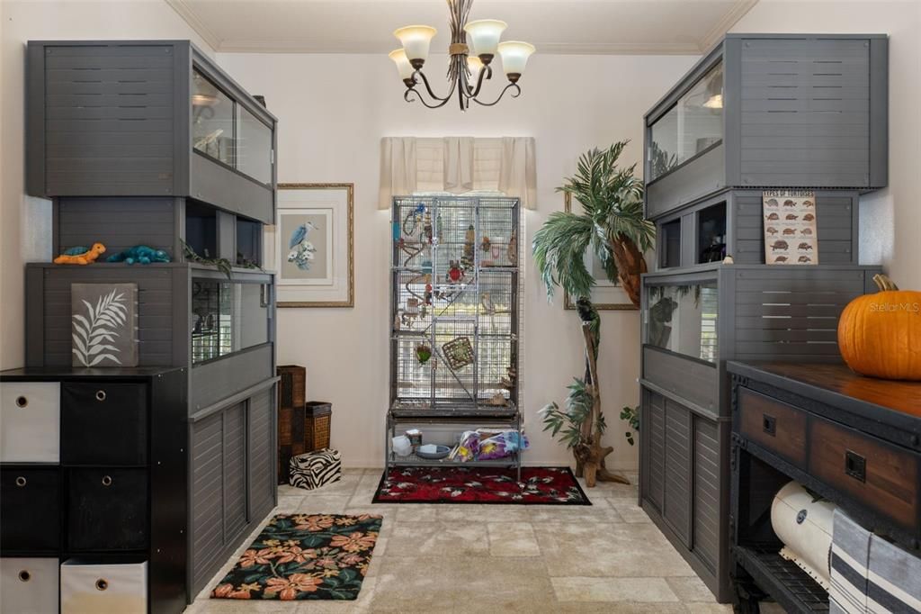 待售: $559,000 (3 贝兹, 2 浴室, 2320 平方英尺)