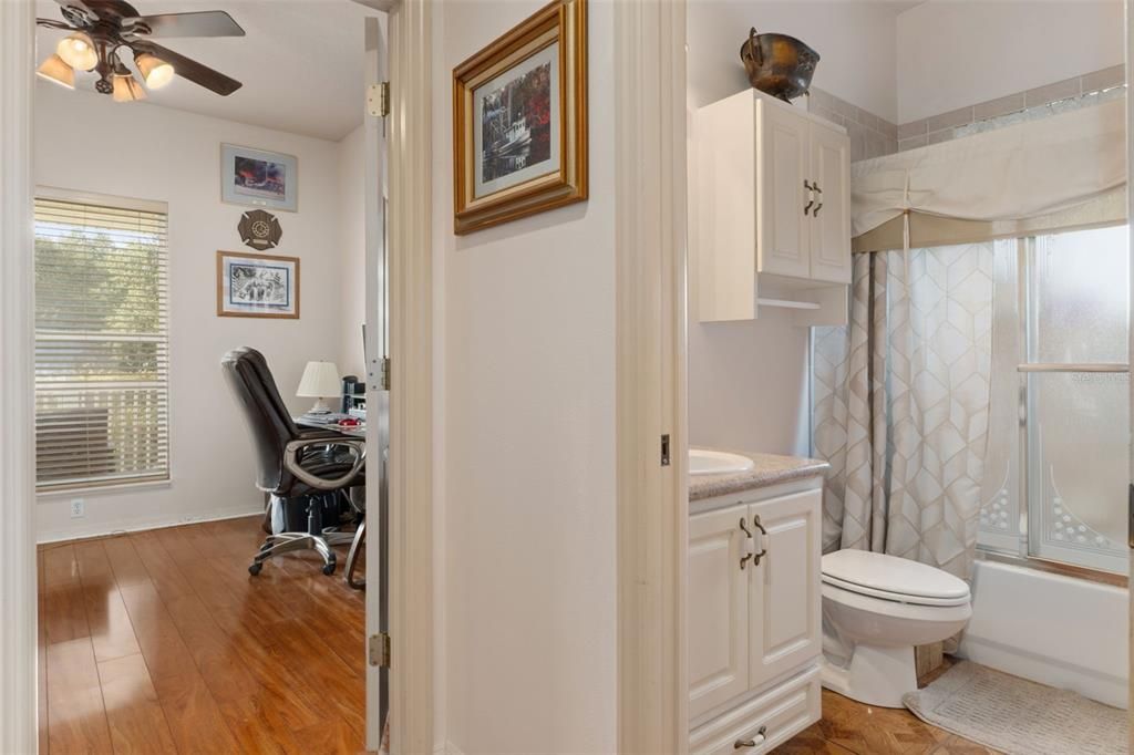 待售: $559,000 (3 贝兹, 2 浴室, 2320 平方英尺)