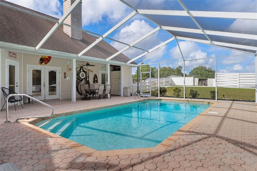 待售: $559,000 (3 贝兹, 2 浴室, 2320 平方英尺)