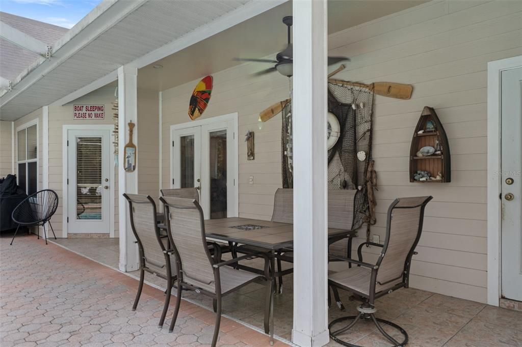 待售: $559,000 (3 贝兹, 2 浴室, 2320 平方英尺)