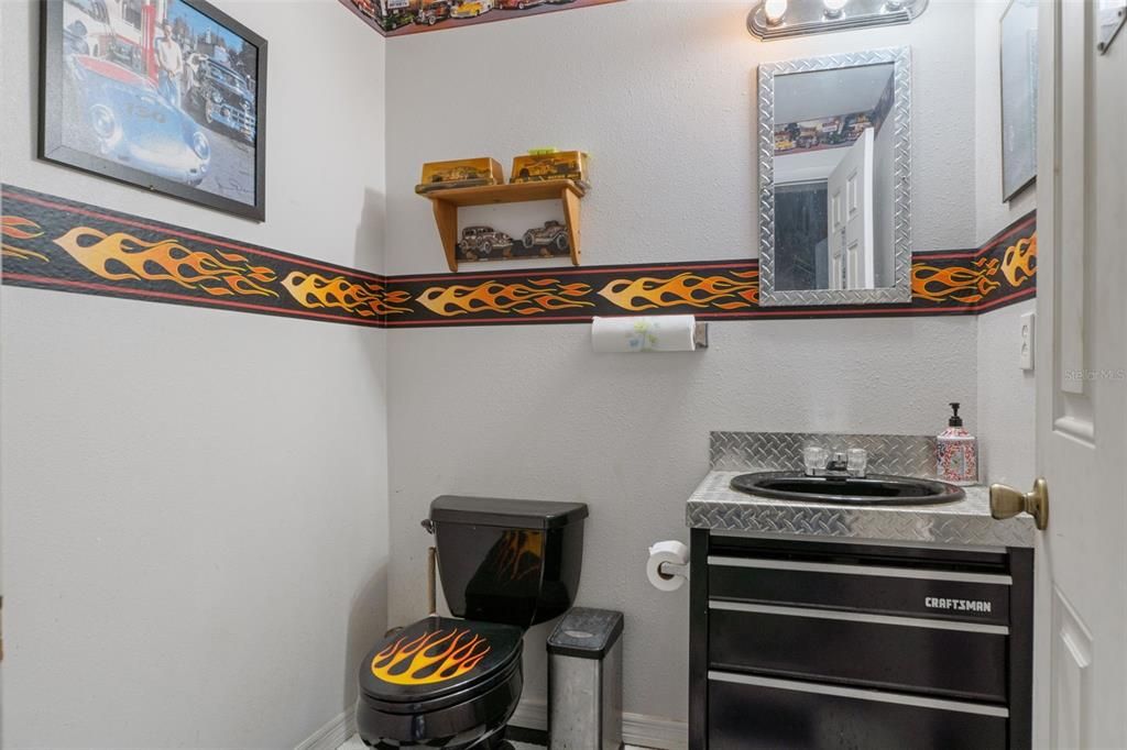 待售: $559,000 (3 贝兹, 2 浴室, 2320 平方英尺)