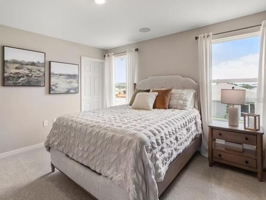 Active With Contract: $244,990 (3 beds, 2 baths, 1604 Square Feet)