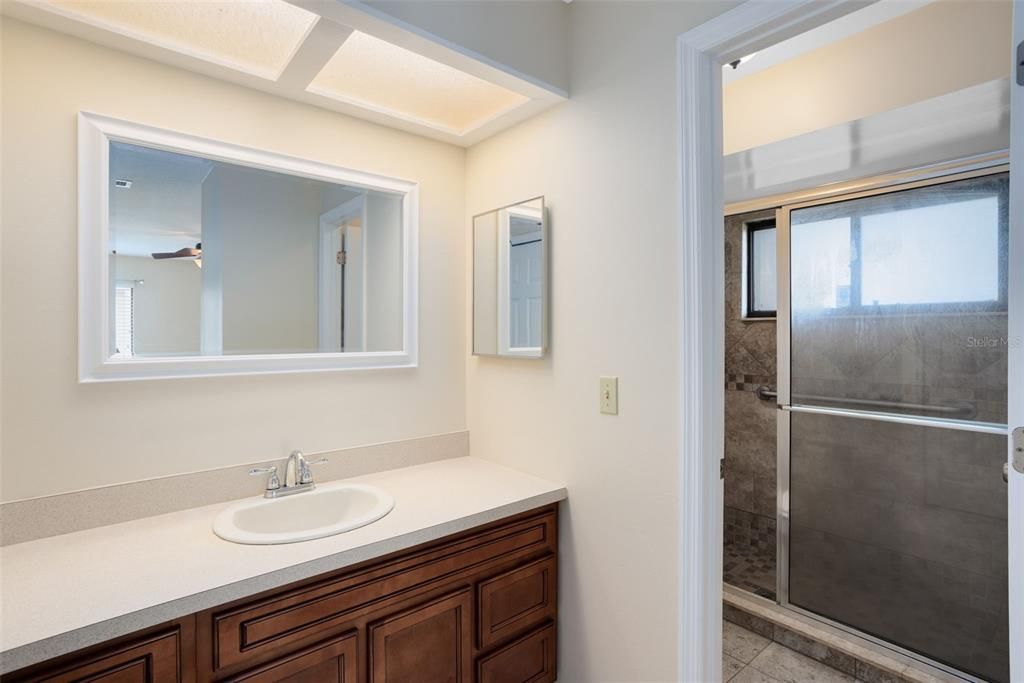 For Sale: $272,900 (3 beds, 2 baths, 1311 Square Feet)