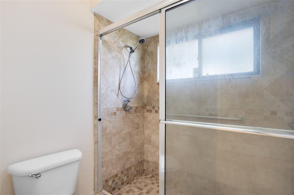 For Sale: $272,900 (3 beds, 2 baths, 1311 Square Feet)