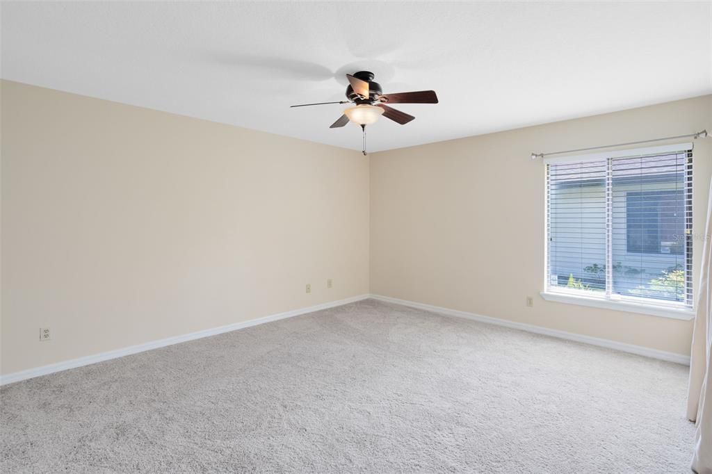 For Sale: $272,900 (3 beds, 2 baths, 1311 Square Feet)