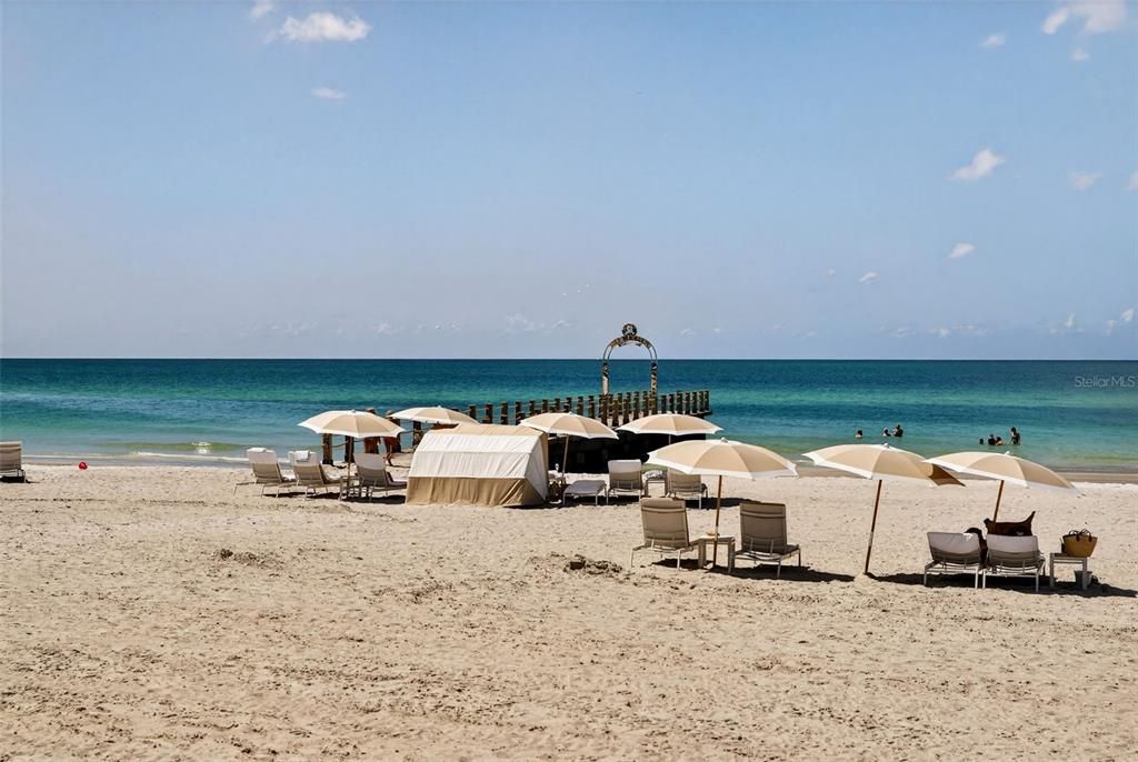 For Sale: $7,100,000 (2 beds, 2 baths, 3130 Square Feet)