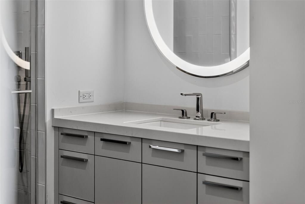 For Sale: $7,100,000 (2 beds, 2 baths, 3130 Square Feet)