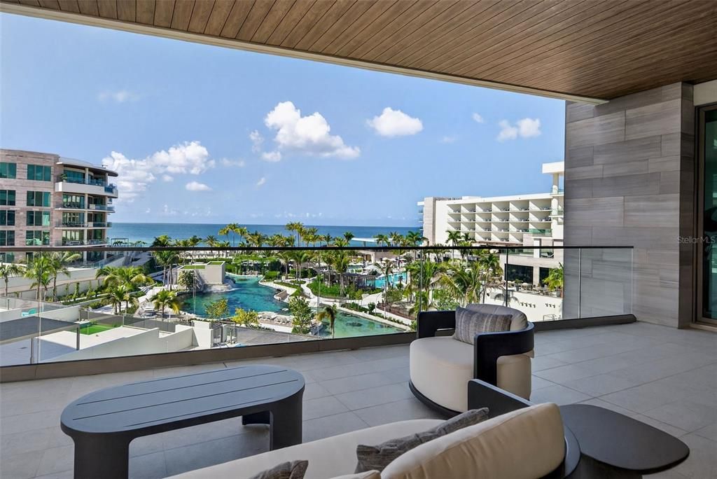 For Sale: $7,100,000 (2 beds, 2 baths, 3130 Square Feet)