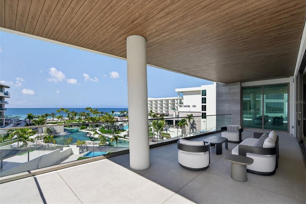 For Sale: $7,100,000 (2 beds, 2 baths, 3130 Square Feet)