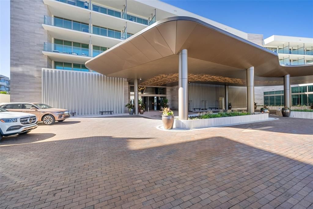 For Sale: $7,100,000 (2 beds, 2 baths, 3130 Square Feet)