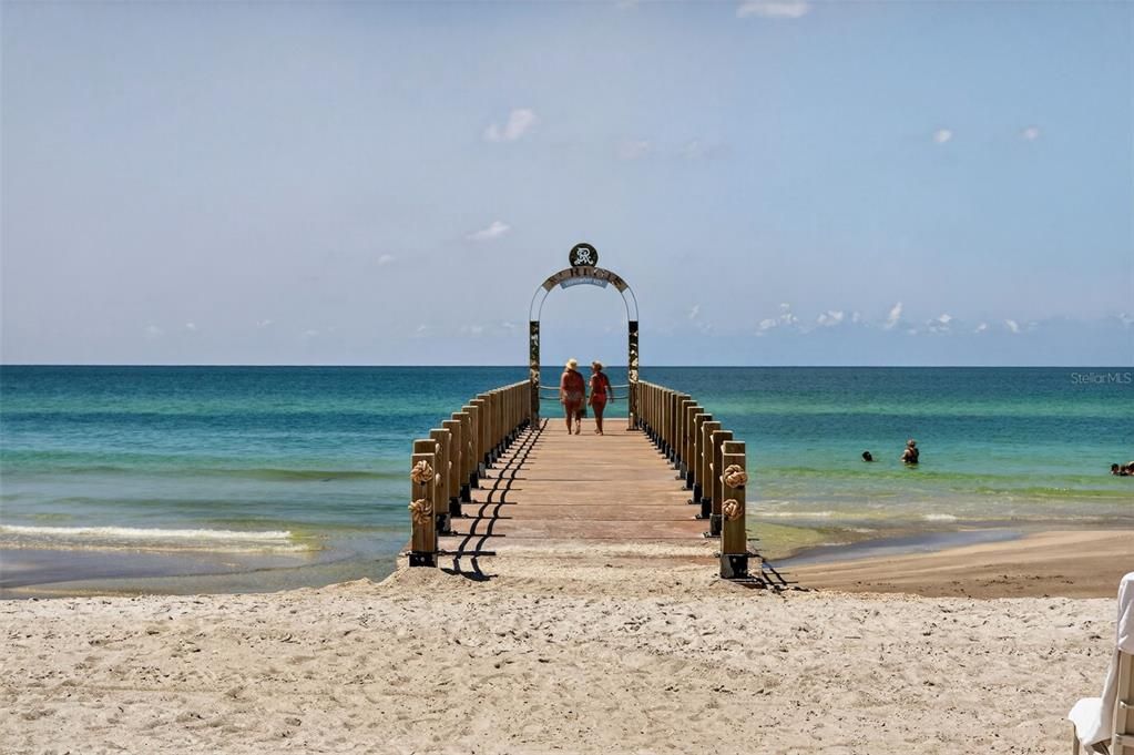 For Sale: $7,100,000 (2 beds, 2 baths, 3130 Square Feet)