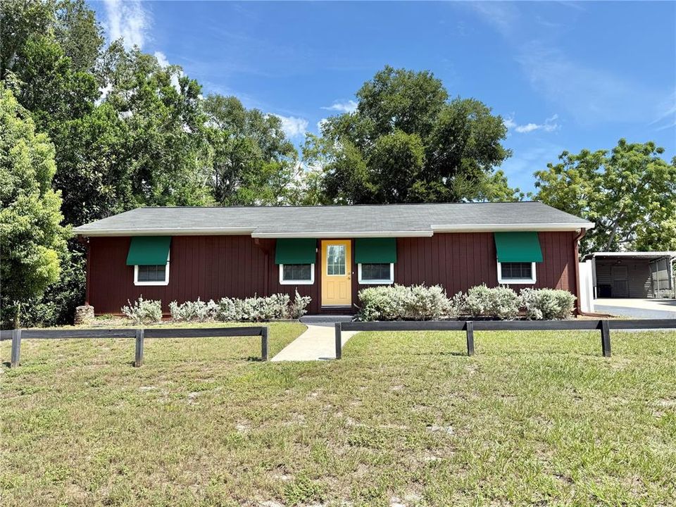 Recently Sold: $239,900 (3 beds, 1 baths, 1152 Square Feet)