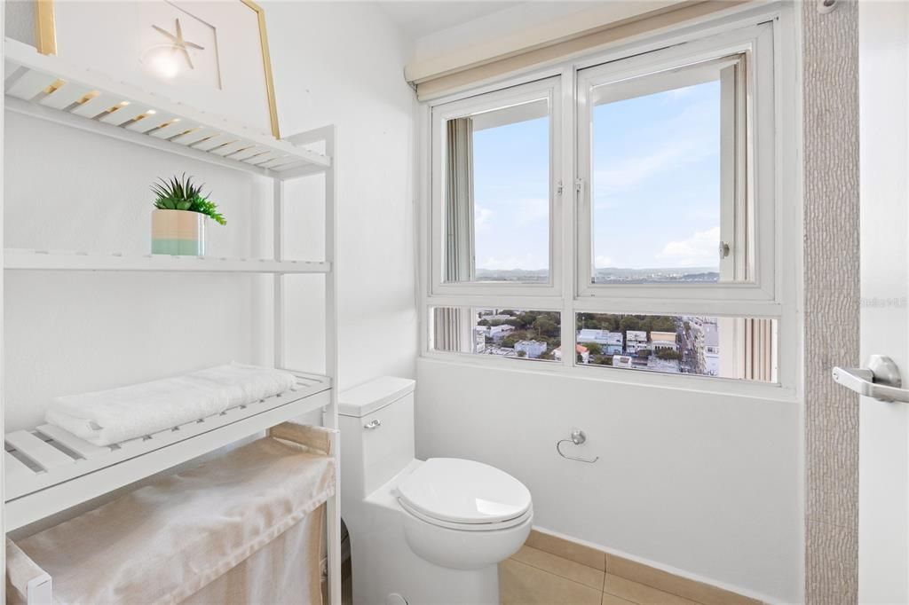 待售: $899,000 (2 贝兹, 2 浴室, 1500 平方英尺)