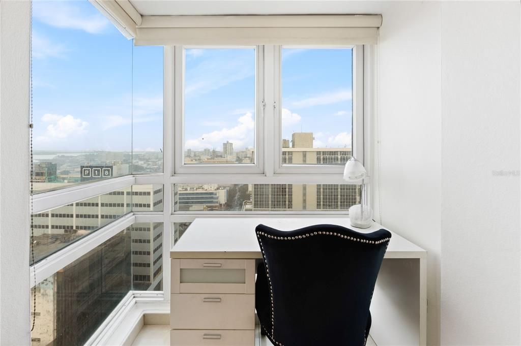 待售: $899,000 (2 贝兹, 2 浴室, 1500 平方英尺)