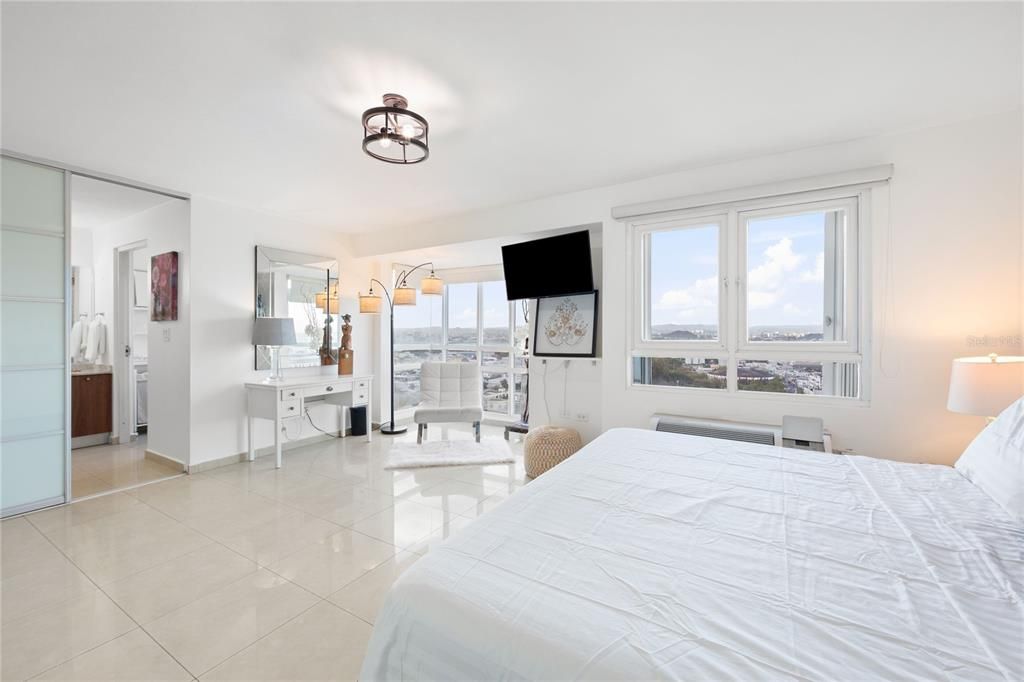 待售: $899,000 (2 贝兹, 2 浴室, 1500 平方英尺)