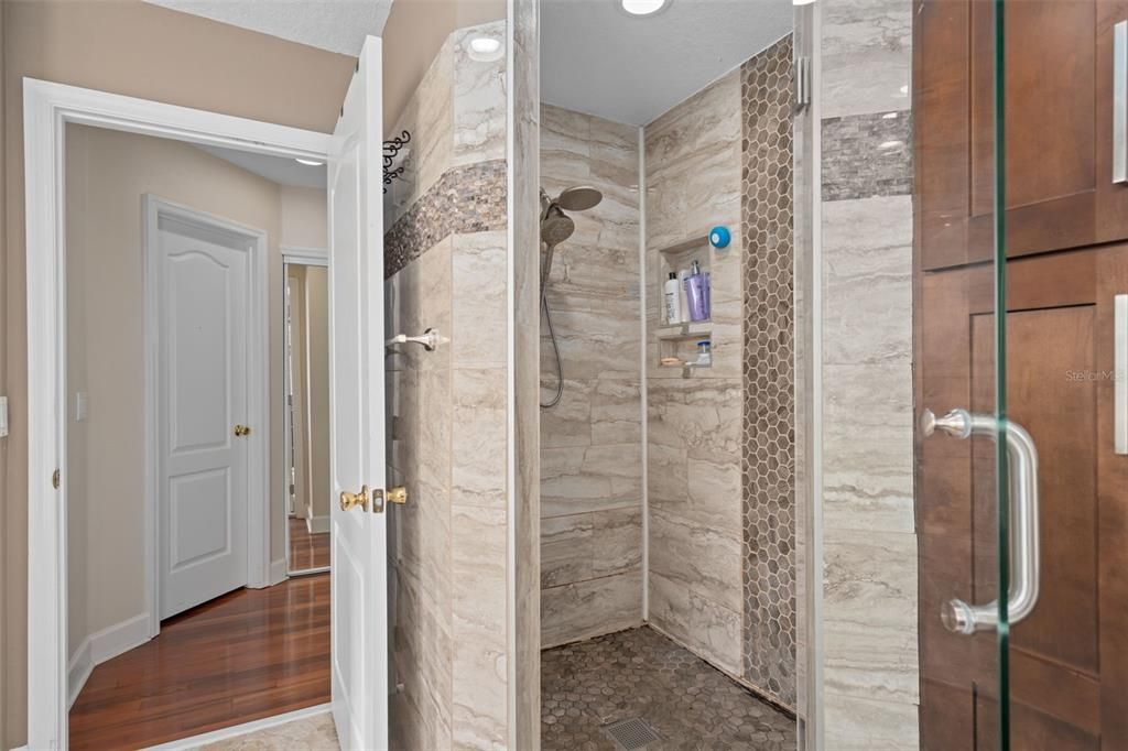 待售: $705,000 (5 贝兹, 3 浴室, 2962 平方英尺)