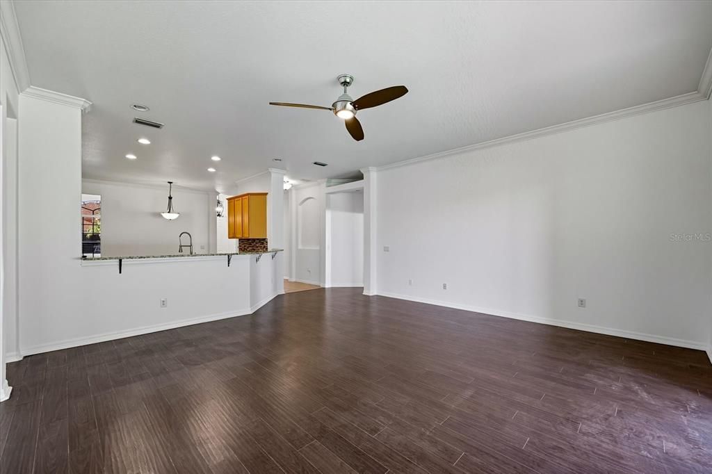 For Sale: $599,000 (4 beds, 4 baths, 3191 Square Feet)