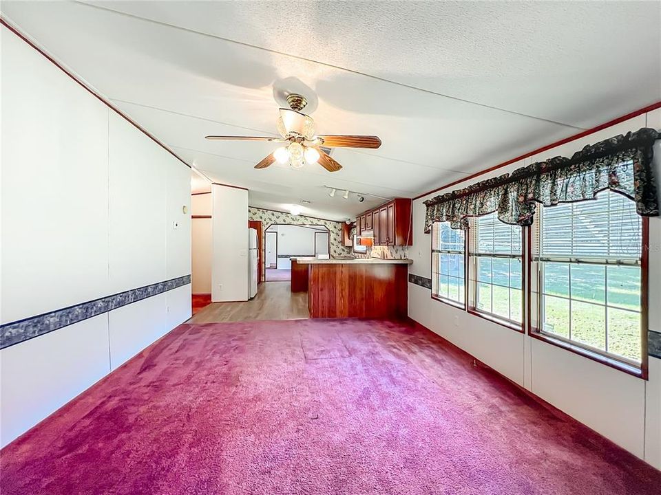 For Sale: $207,000 (3 beds, 2 baths, 1792 Square Feet)