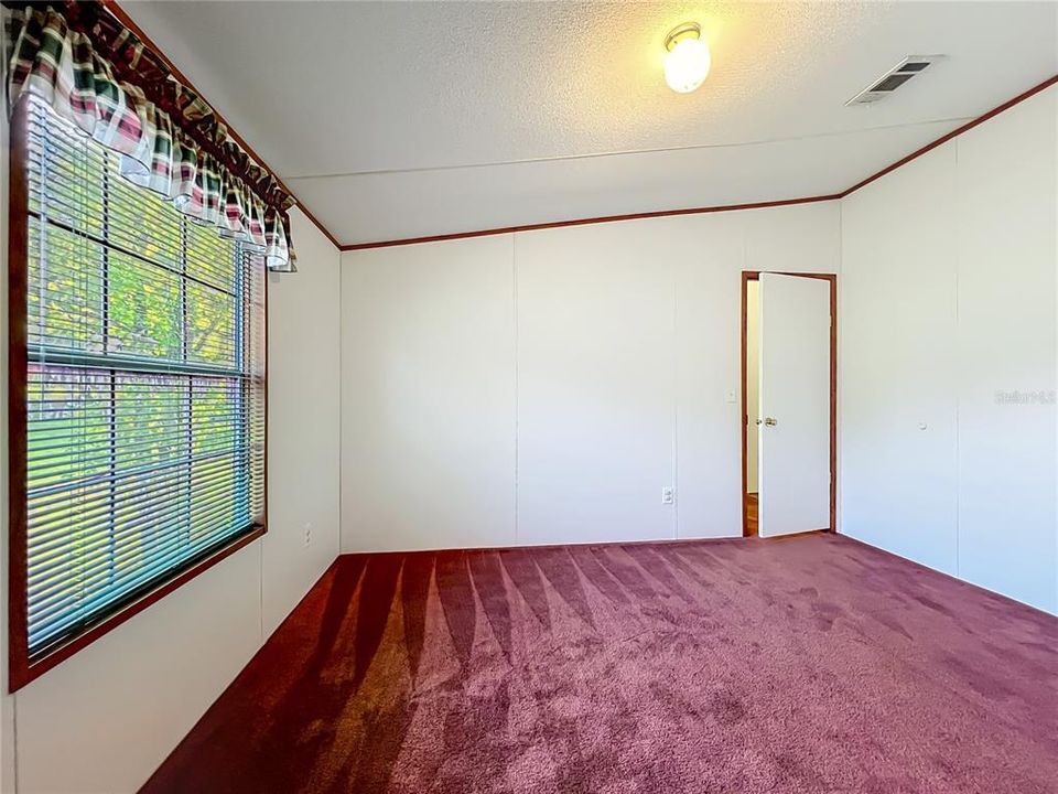 For Sale: $207,000 (3 beds, 2 baths, 1792 Square Feet)