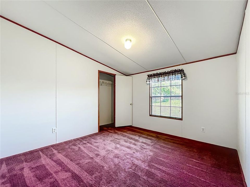 For Sale: $207,000 (3 beds, 2 baths, 1792 Square Feet)