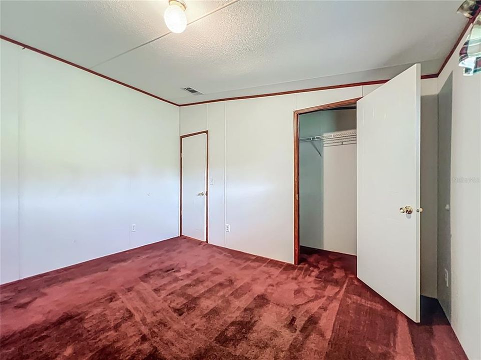 For Sale: $207,000 (3 beds, 2 baths, 1792 Square Feet)