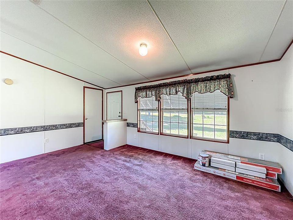 For Sale: $207,000 (3 beds, 2 baths, 1792 Square Feet)