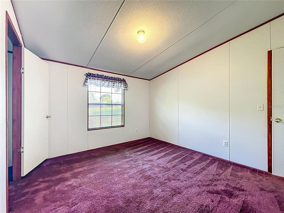 For Sale: $207,000 (3 beds, 2 baths, 1792 Square Feet)