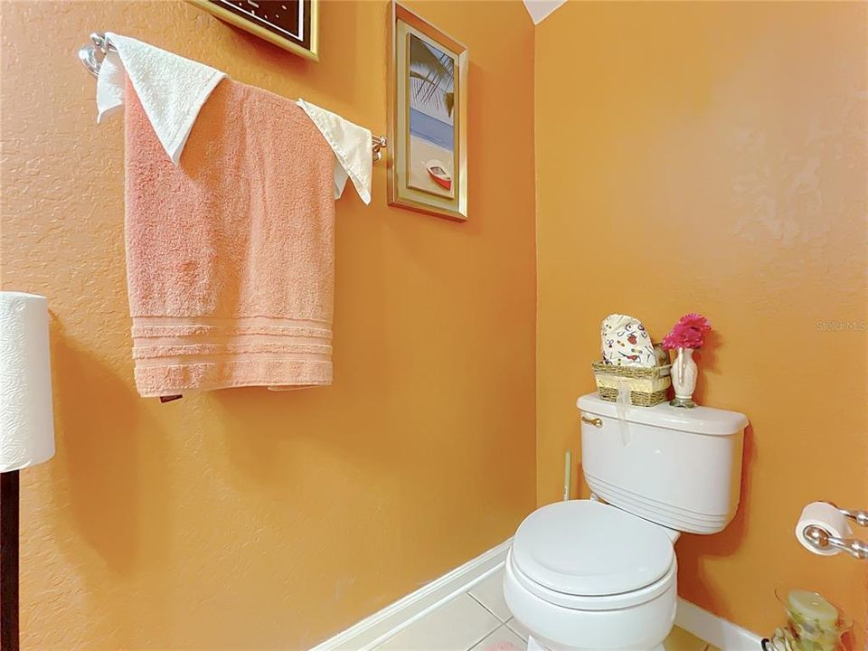 For Sale: $669,900 (5 beds, 3 baths, 2752 Square Feet)