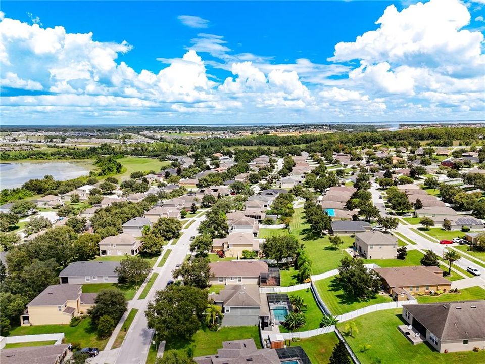 For Sale: $669,900 (5 beds, 3 baths, 2752 Square Feet)