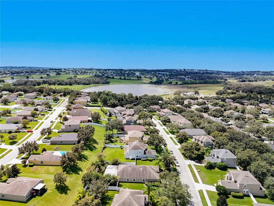 For Sale: $669,900 (5 beds, 3 baths, 2752 Square Feet)