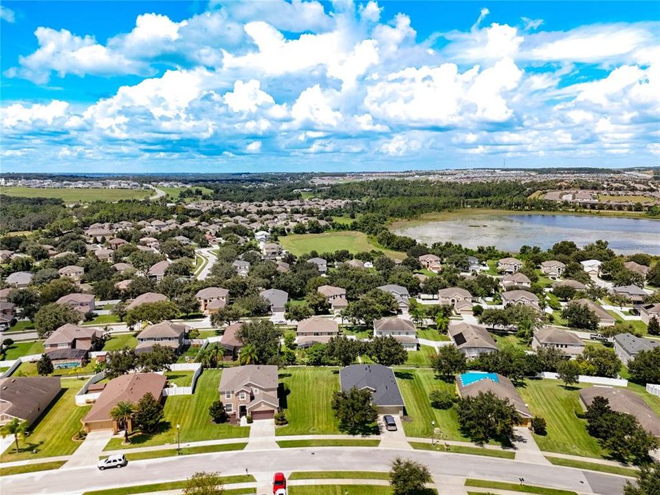 For Sale: $669,900 (5 beds, 3 baths, 2752 Square Feet)