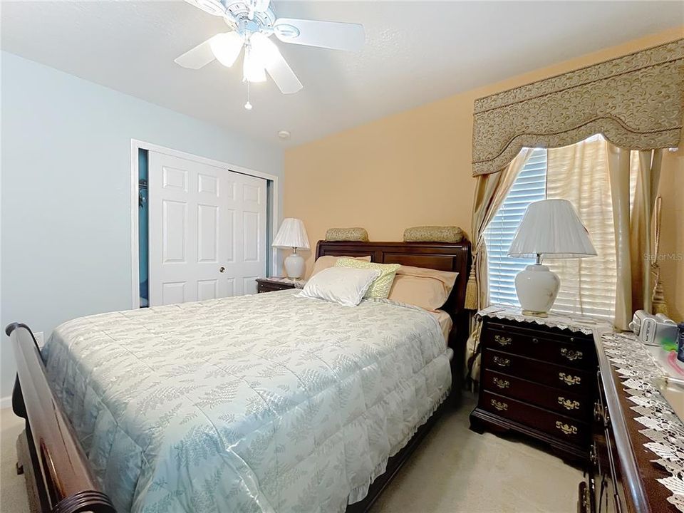 For Sale: $669,900 (5 beds, 3 baths, 2752 Square Feet)