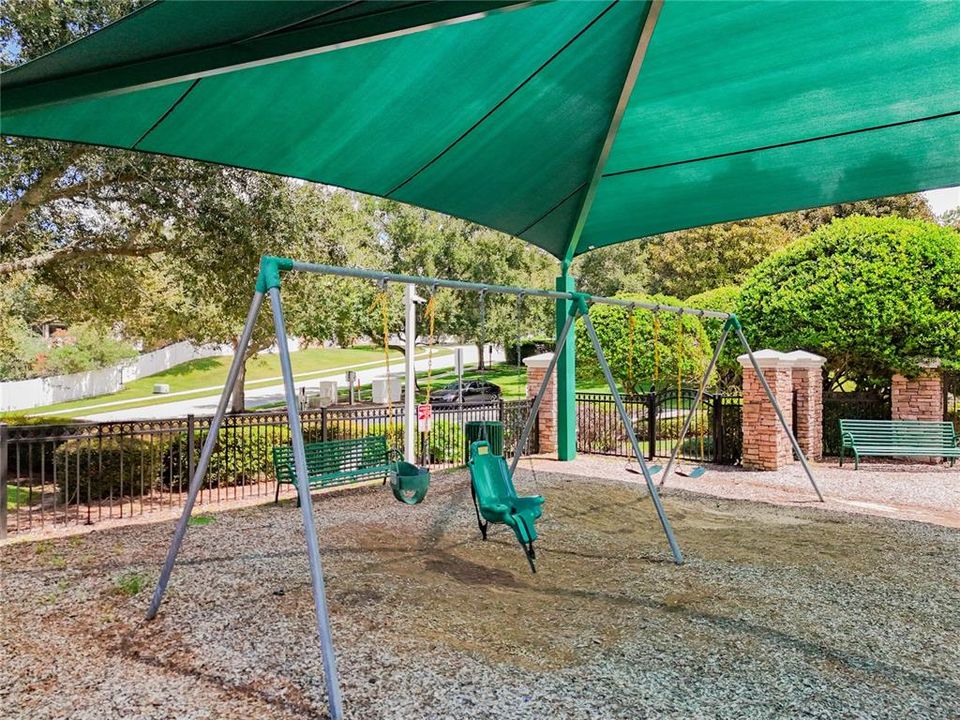 For Sale: $669,900 (5 beds, 3 baths, 2752 Square Feet)