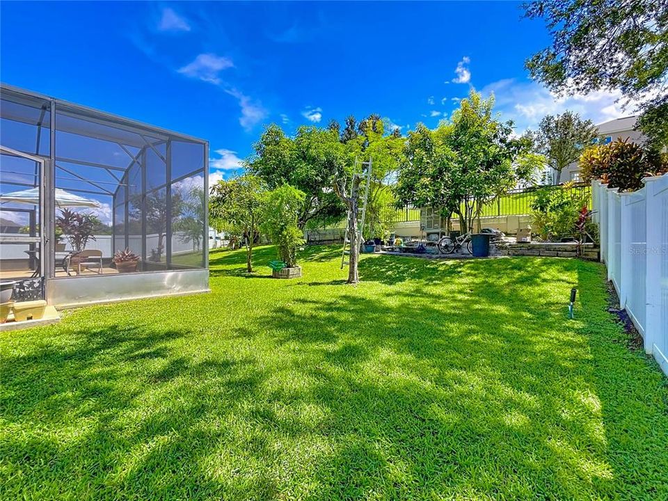 For Sale: $669,900 (5 beds, 3 baths, 2752 Square Feet)