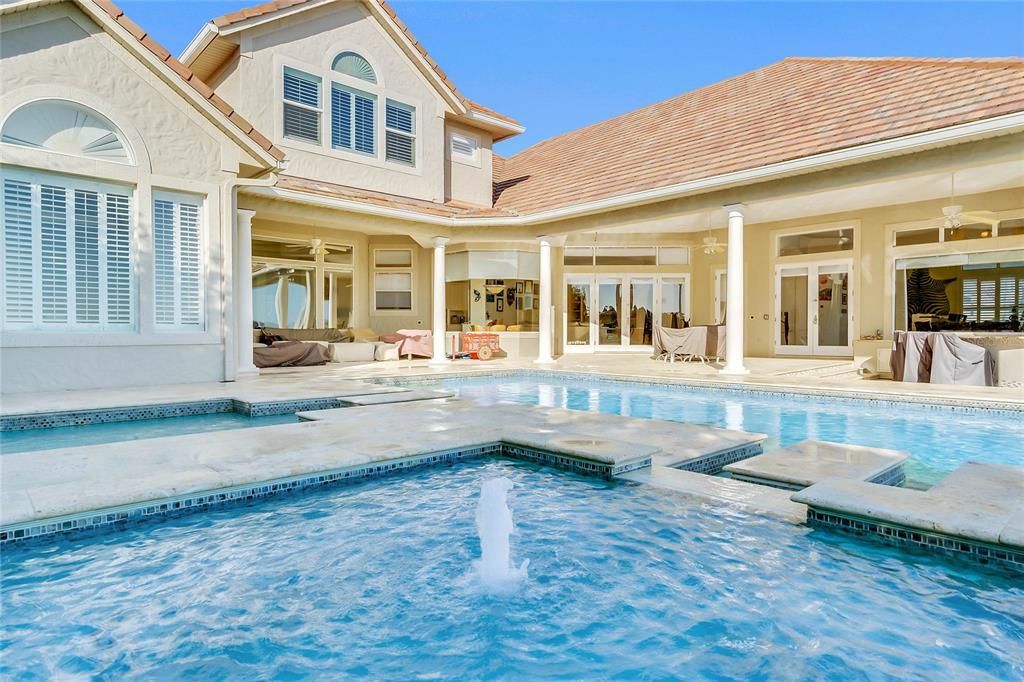 For Sale: $4,700,000 (6 beds, 6 baths, 6790 Square Feet)